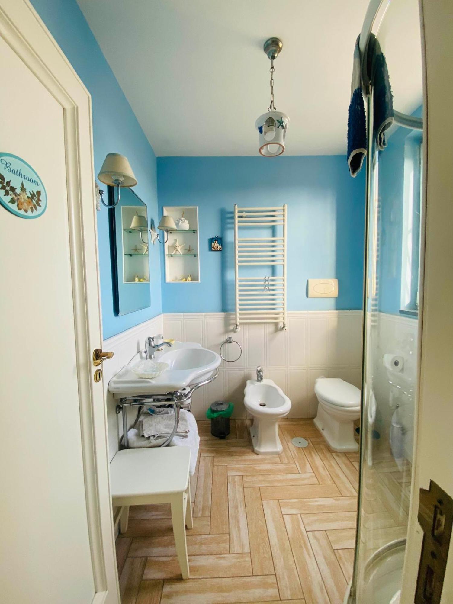 مبيت وإفطار نابولي La Casa Sui Tetti المظهر الخارجي الصورة