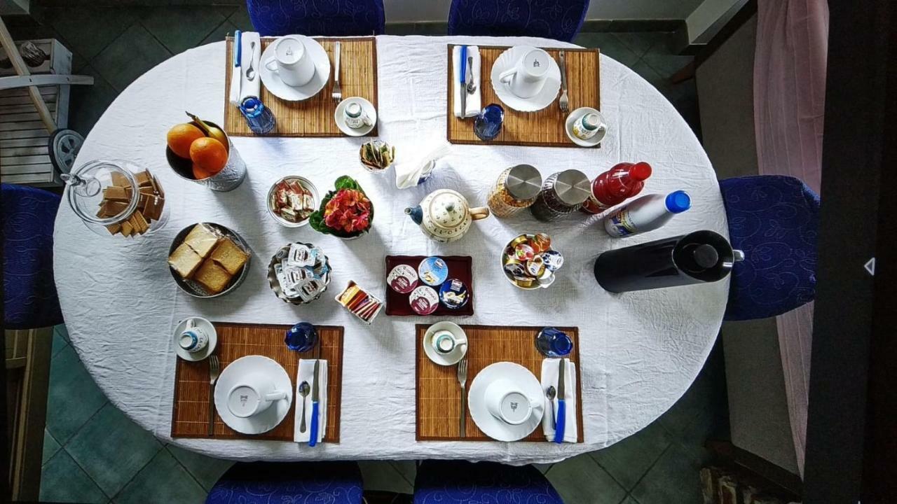 مبيت وإفطار نابولي La Casa Sui Tetti المظهر الخارجي الصورة